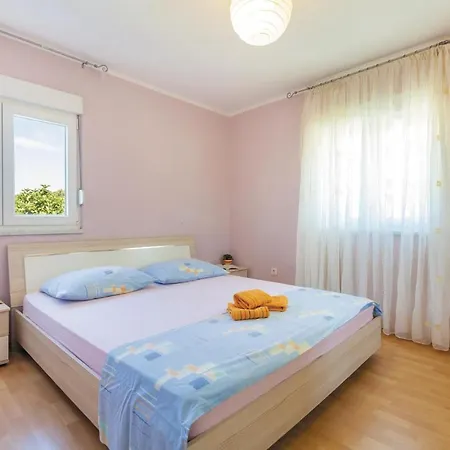 Two-bedroom With Sea View 06