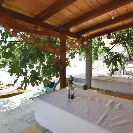 Two-bedroom With Sea View 06 *